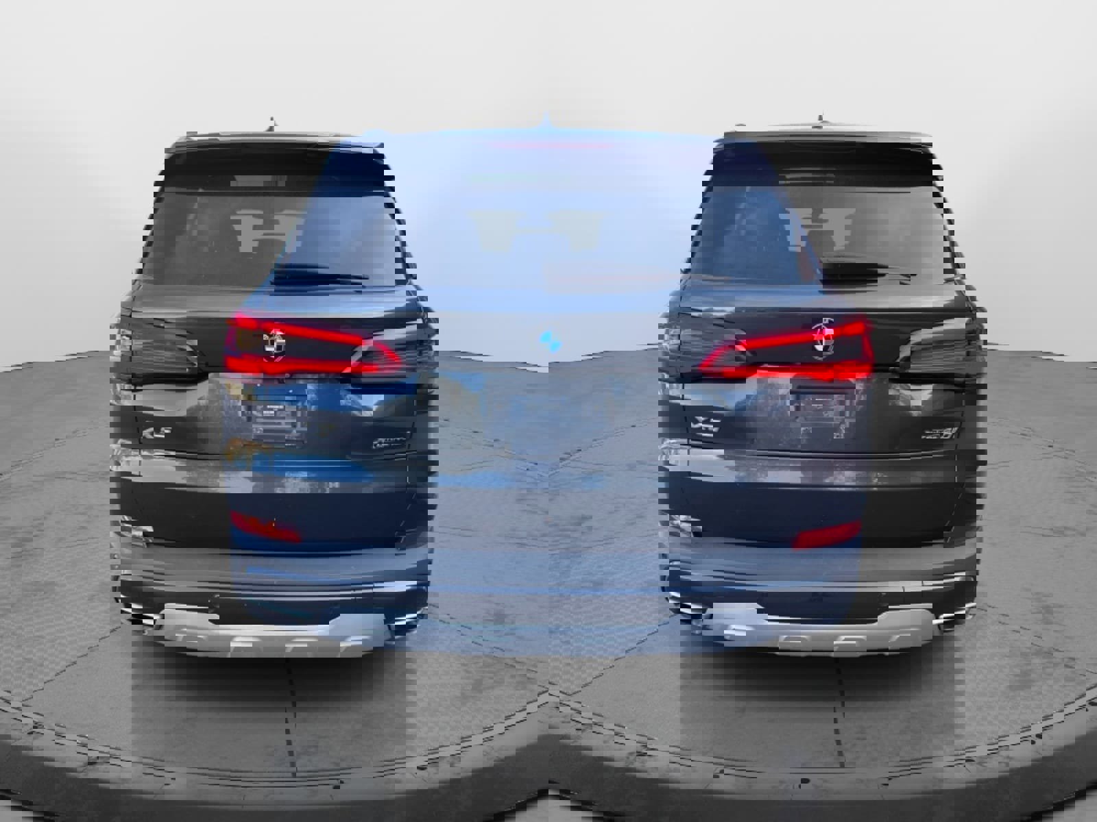 Used 2020 BMW X5 xDrive40i w/ Premium Package image 3