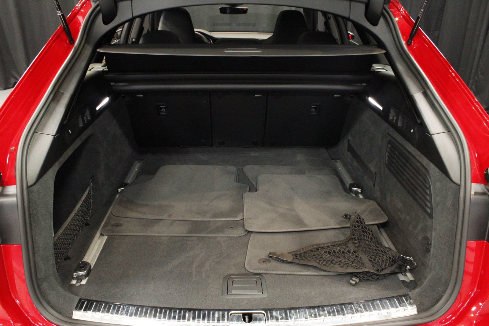 Used 2021 Audi RS 6 AWD/4WD image 20