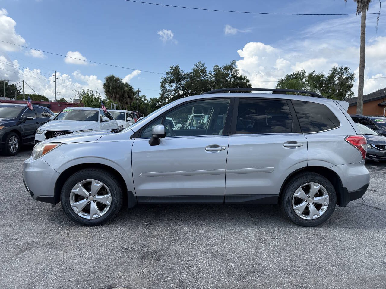 Used 2014 Subaru Forester 2.5i Limited AWD/4WD image 4