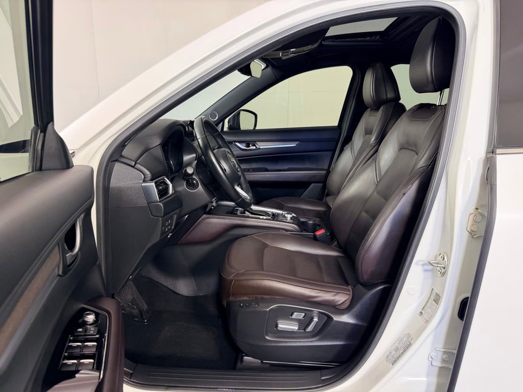 Used 2019 MAZDA CX-5 Signature image 23