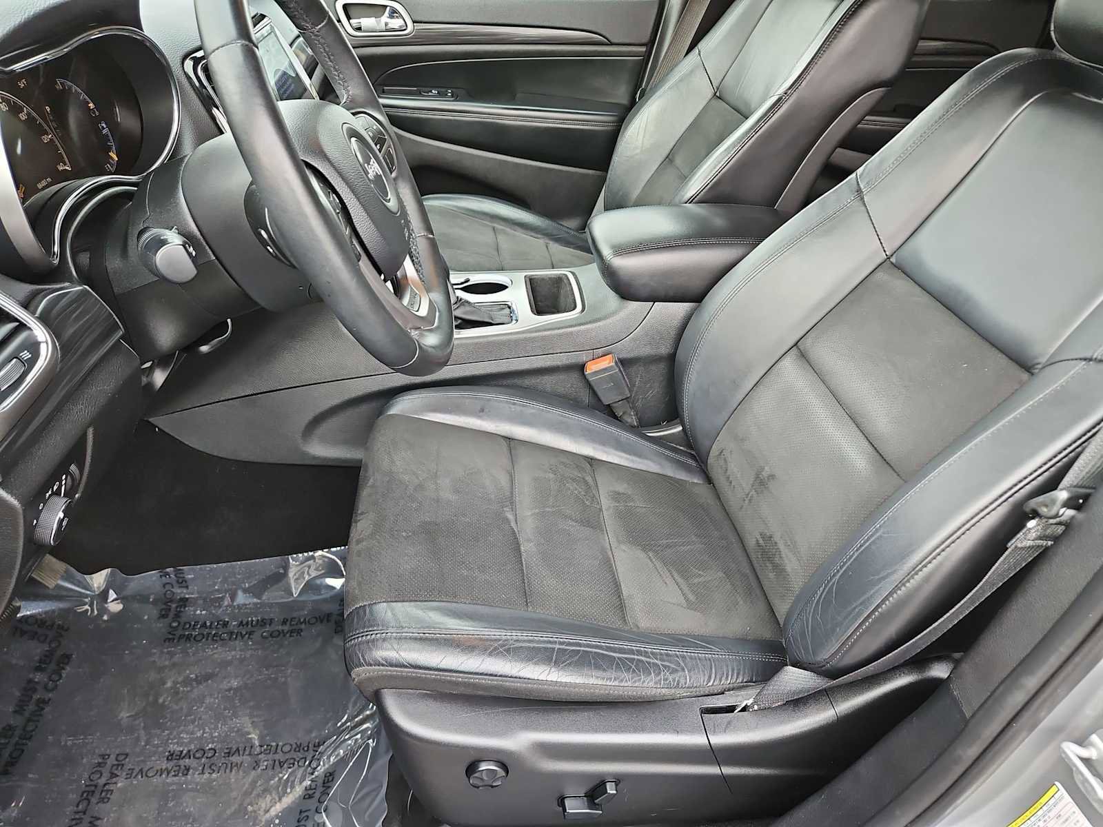 Used 2019 Jeep Grand Cherokee Altitude image 17