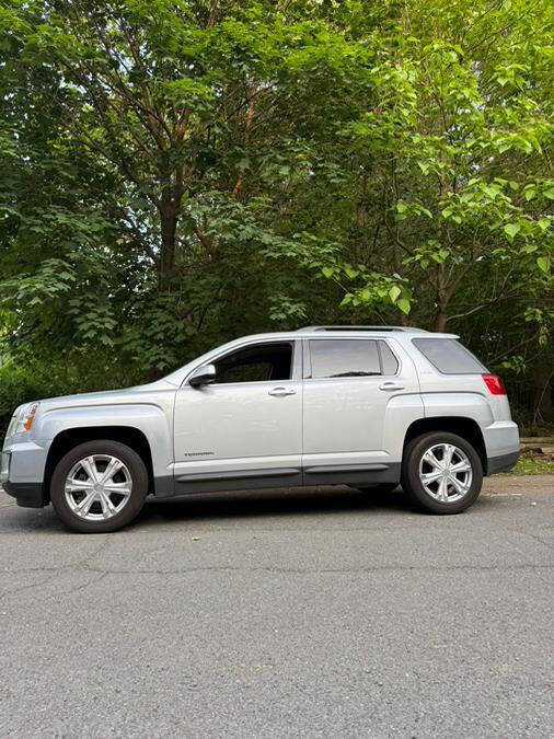 Used 2017 GMC Terrain SLE w/ Convenience Package image 5