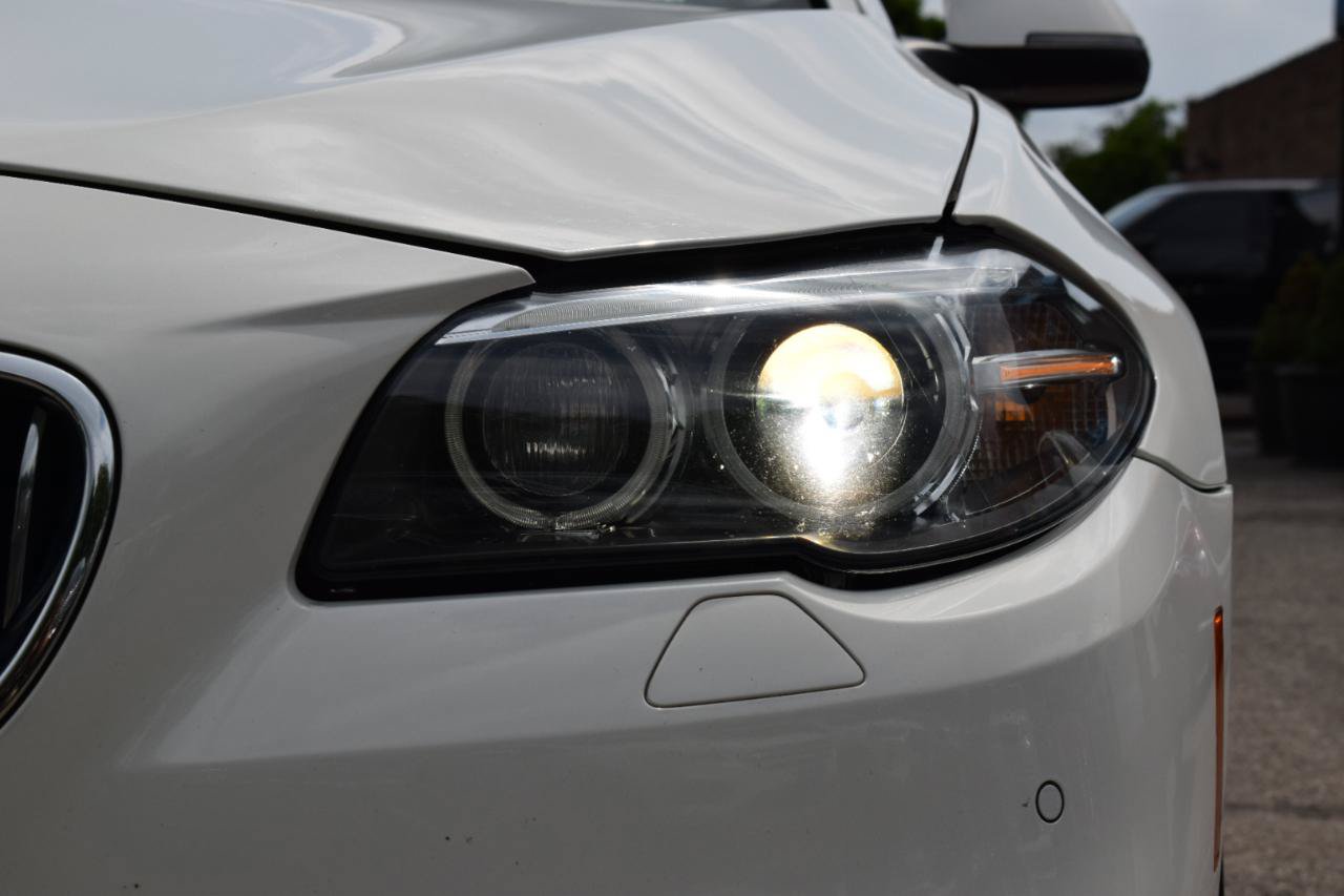 Used 2015 BMW 528i xDrive Sedan AWD/4WD image 10