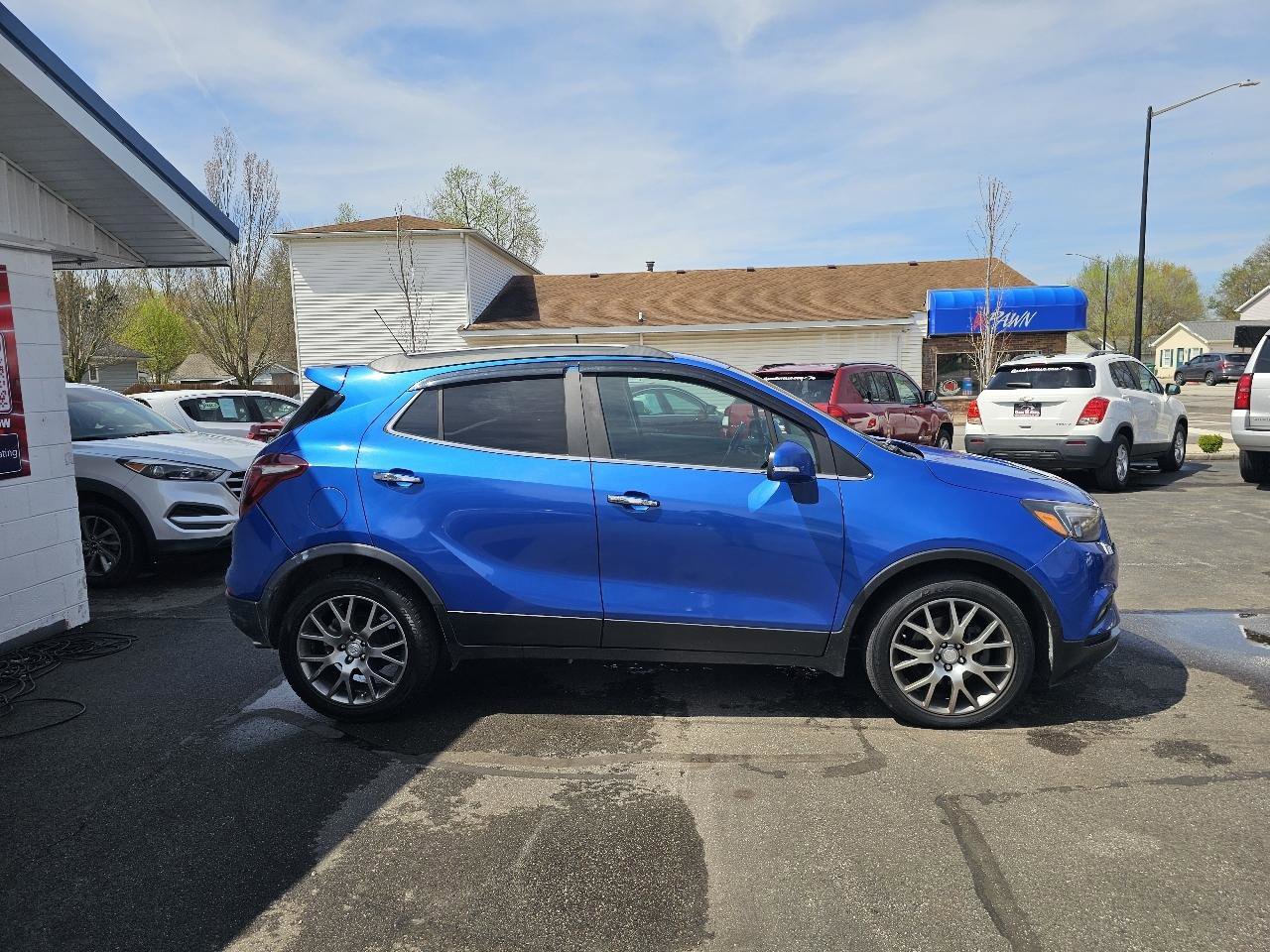 Used 2018 Buick Encore Sport Touring image 13