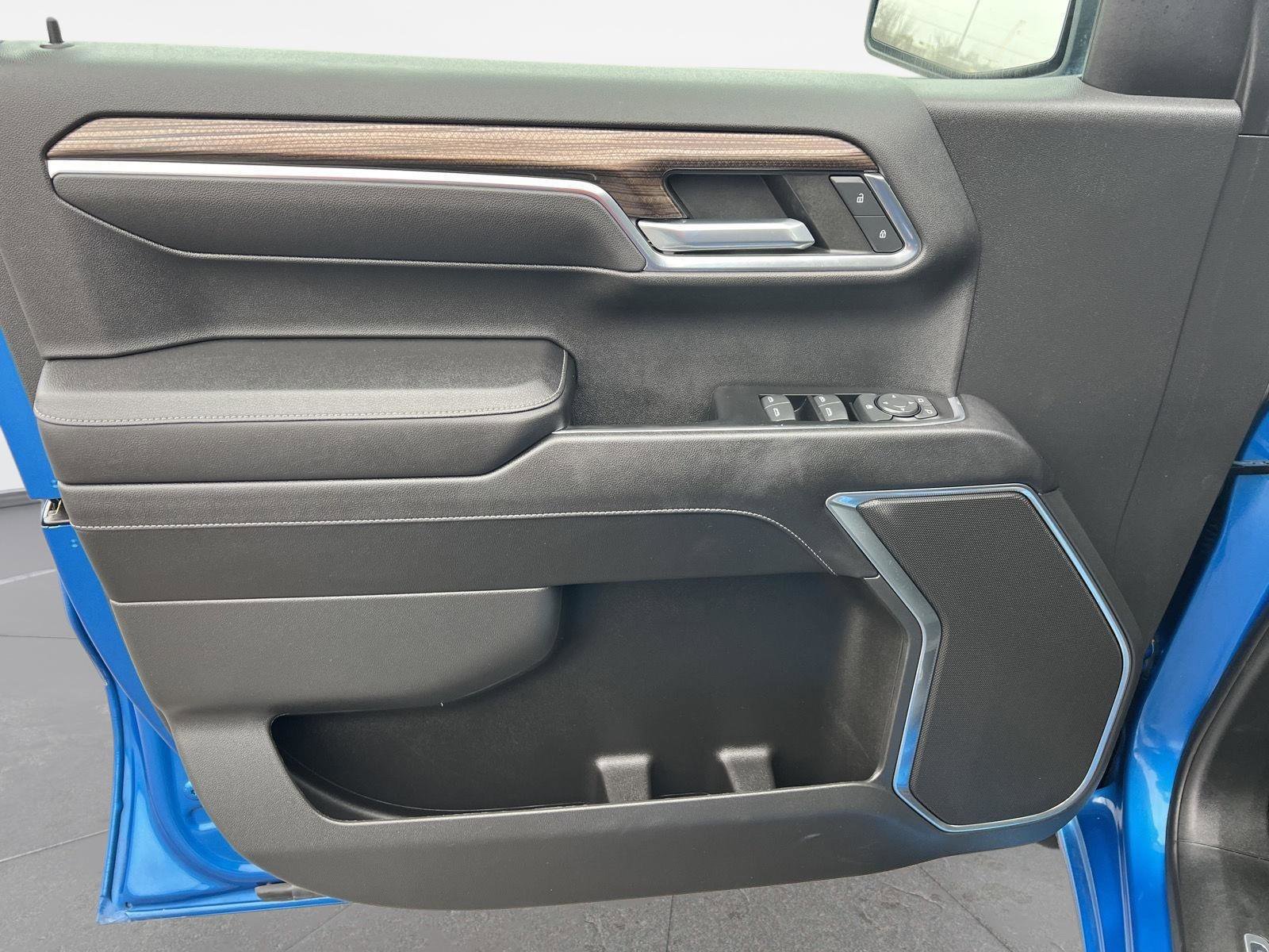 Used 2023 Chevrolet Silverado 1500 LT w/ Protection Package image 15