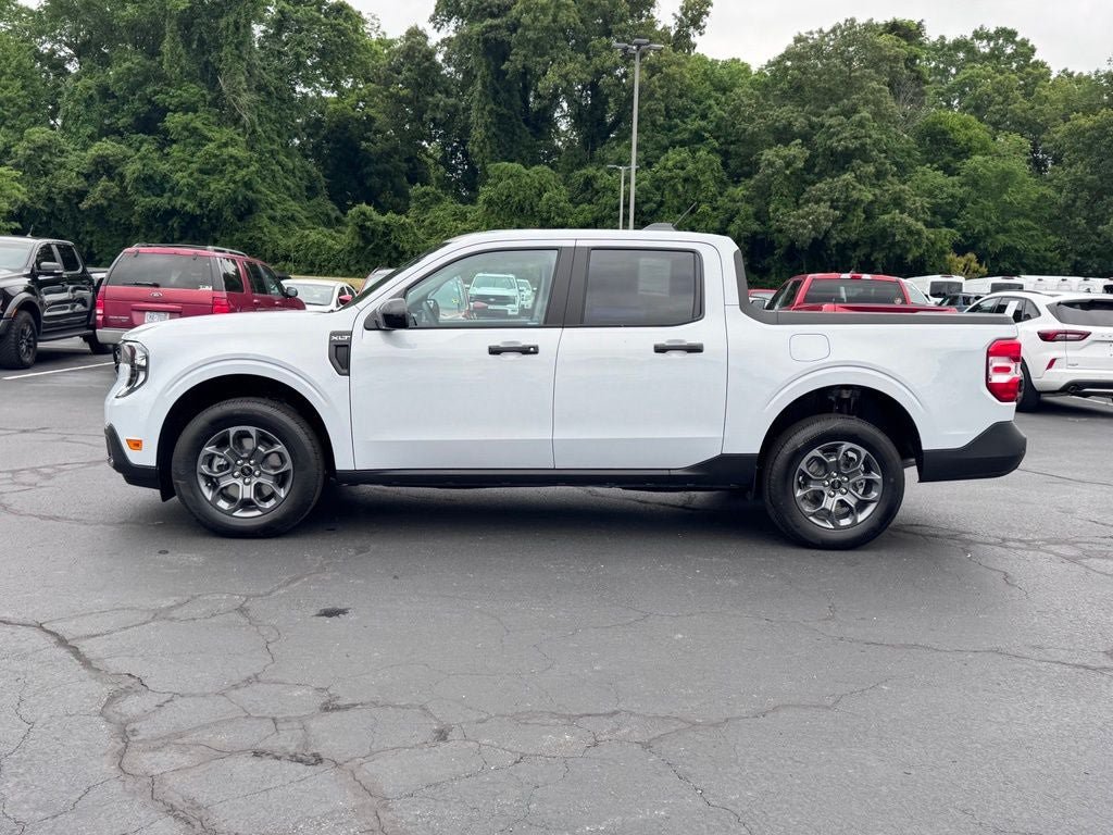 New 2026 Ford Maverick XLT w/ XLT Luxury Package AWD/4WD image 3