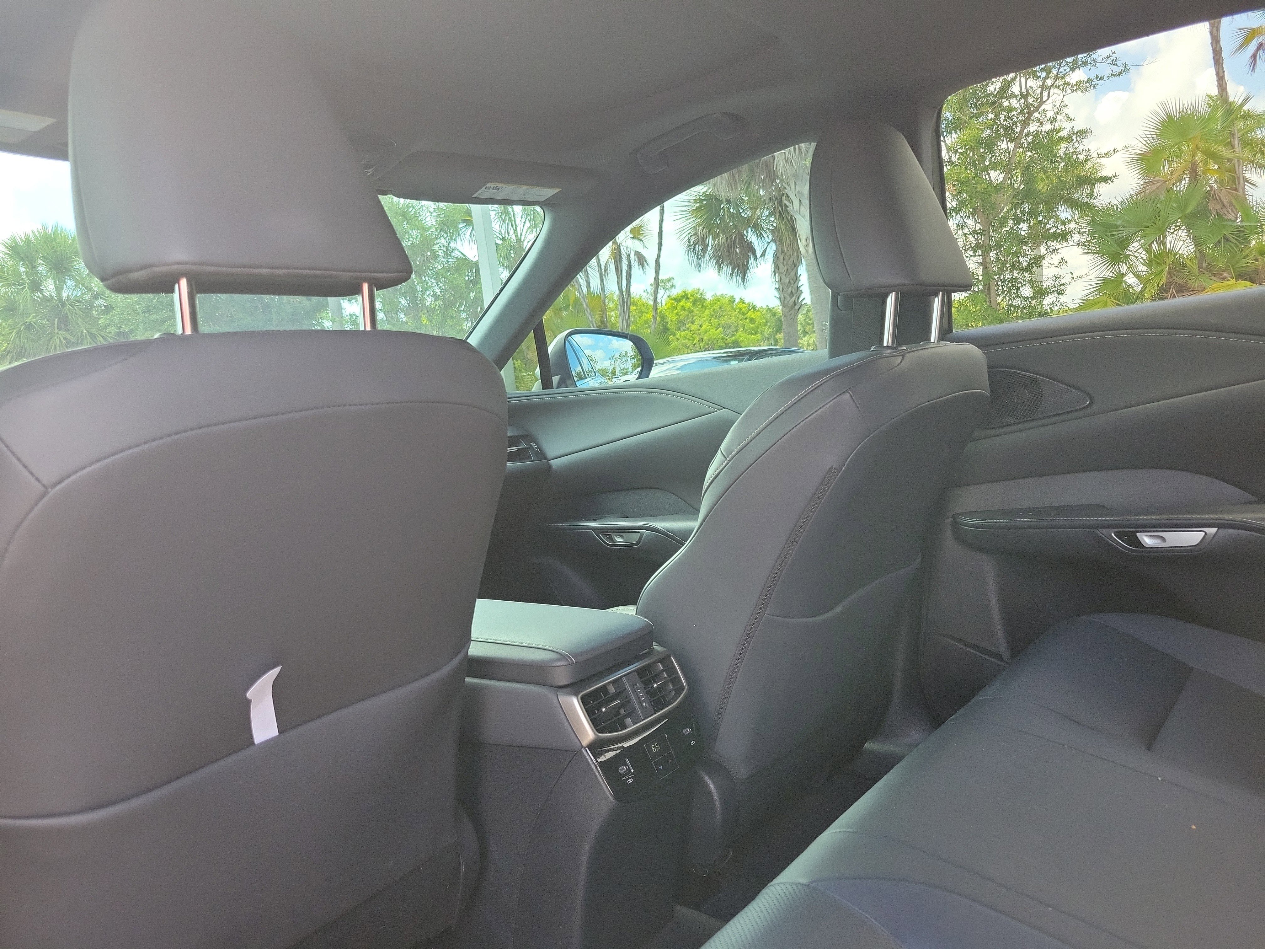 Used 2023 Lexus RX 350 Premium w/ Cold Area Package FWD image 15