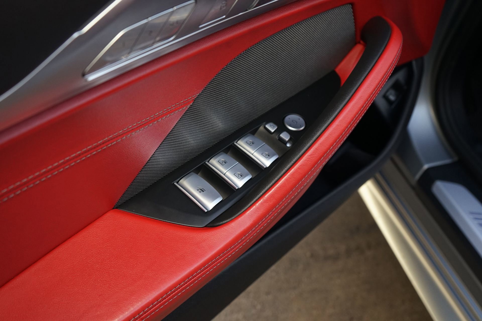 Used 2023 BMW M850i xDrive Convertible image 18