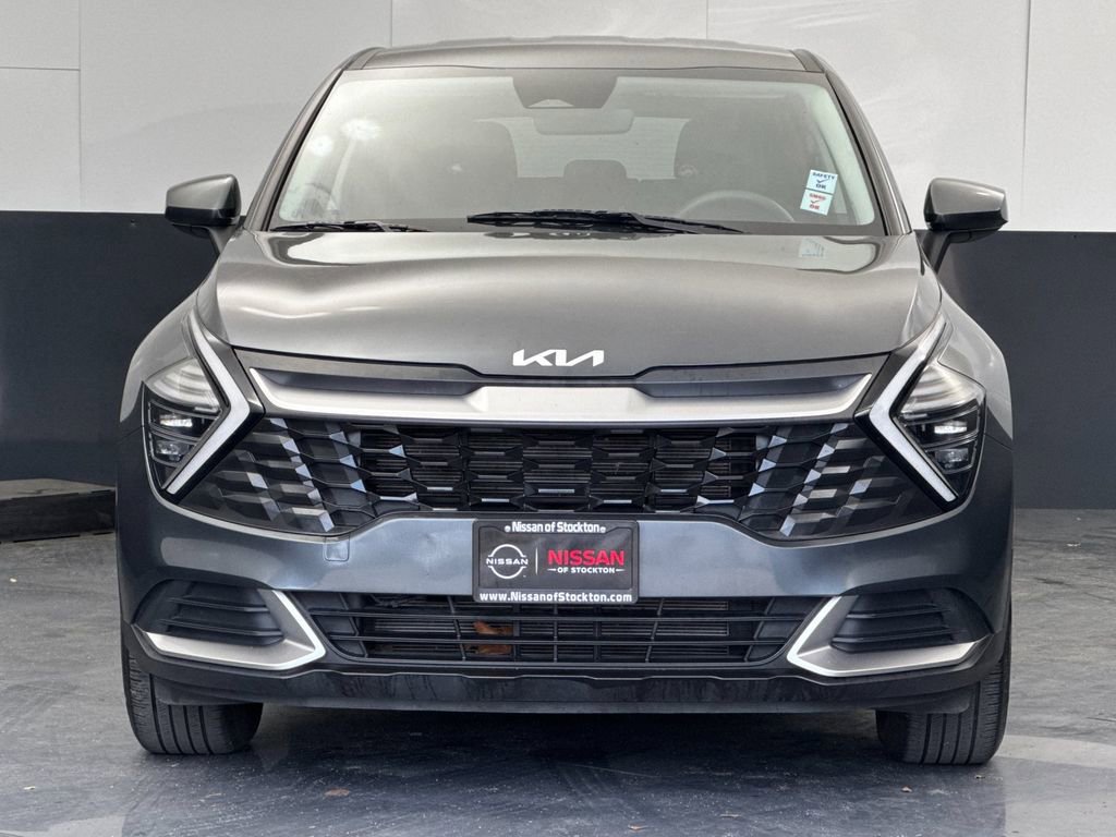 Used 2024 Kia Sportage LX image 8