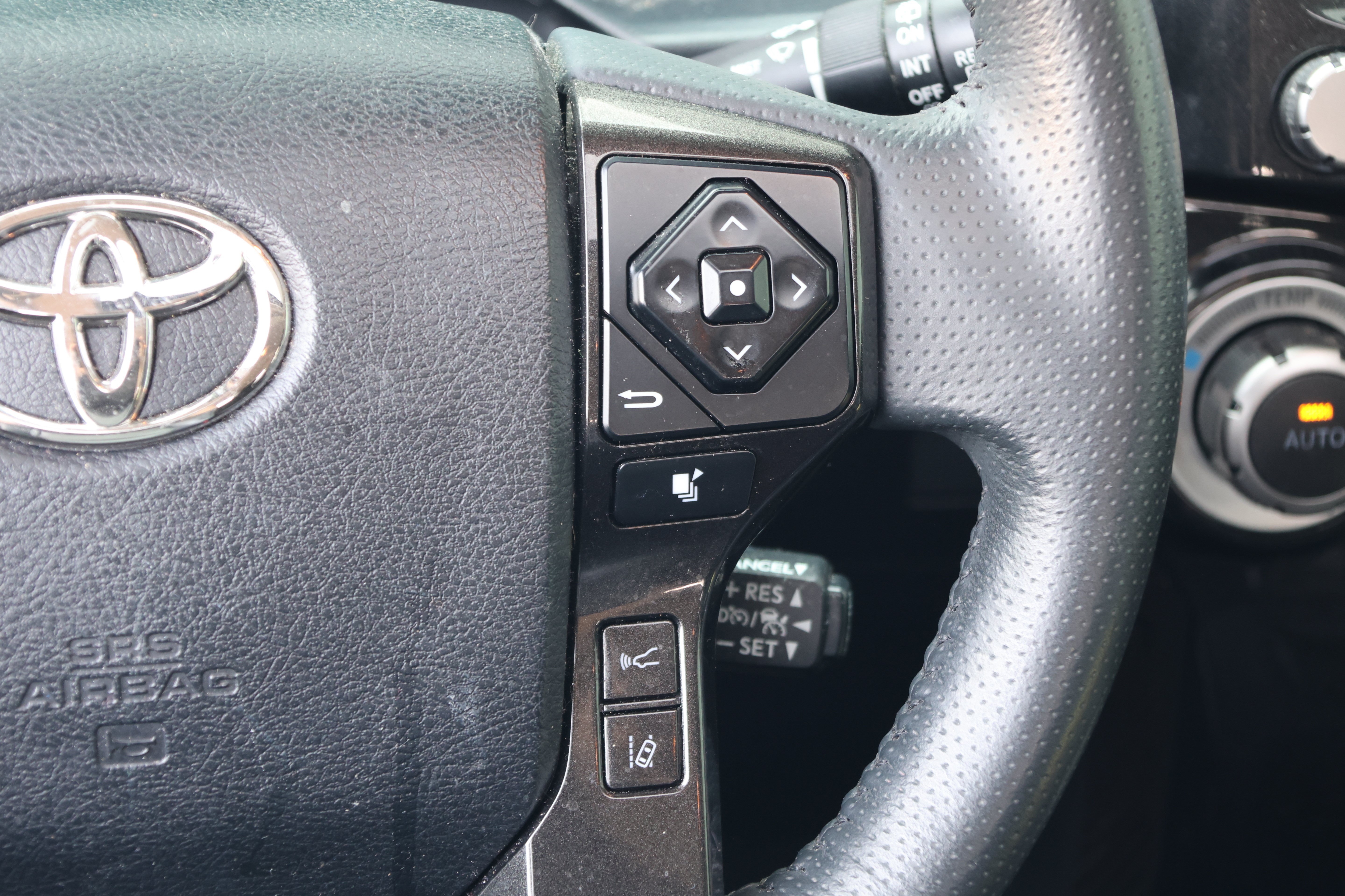 Used 2021 Toyota 4Runner Nightshade AWD/4WD image 22