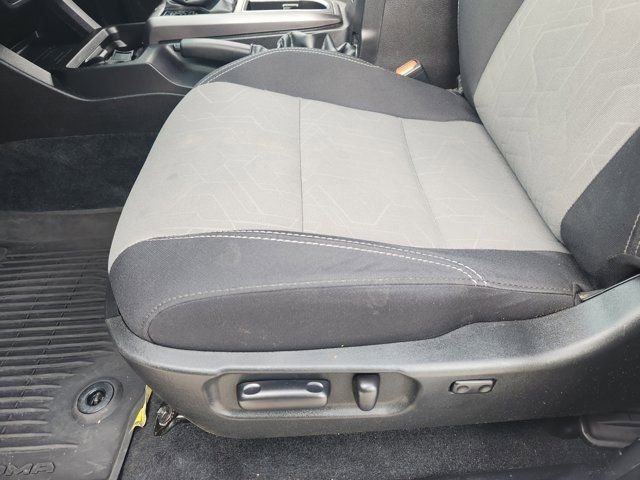 Used 2023 Toyota Tacoma TRD Off-Road image 33