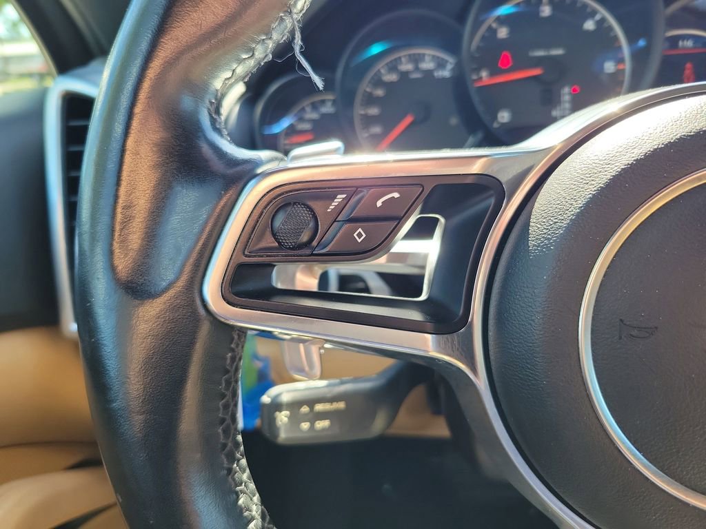 Used 2015 Porsche Cayenne Diesel image 27