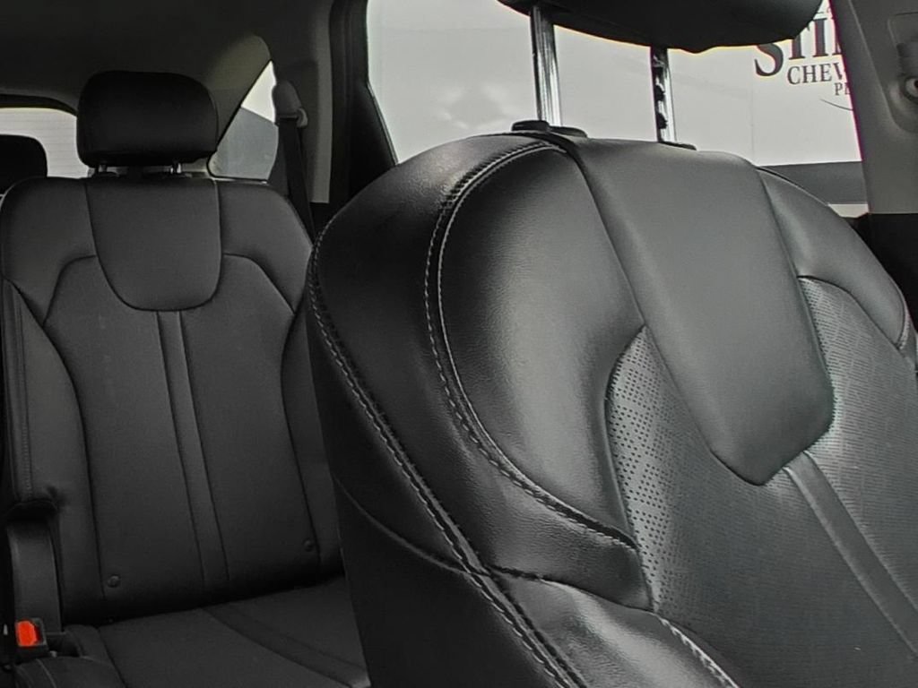 Used 2021 Kia Sorento EX w/ Panoramic Sunroof Package AWD/4WD image 11
