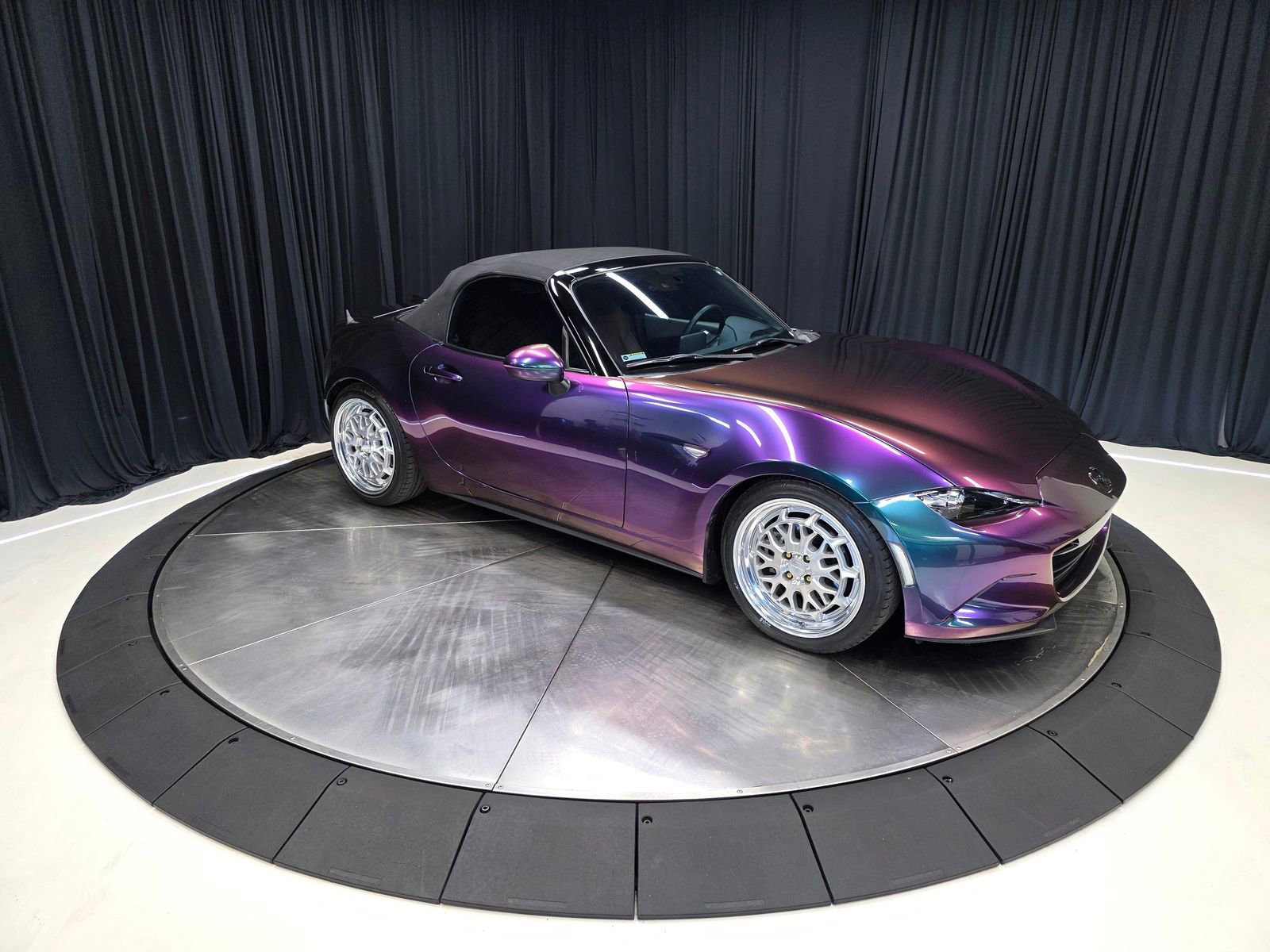 Used 2022 MAZDA MX-5 Miata Grand Touring RWD image 26
