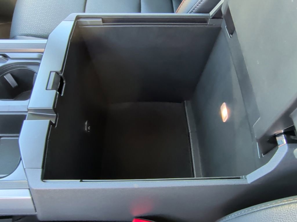 New 2026 Ford F250 Lariat image 38