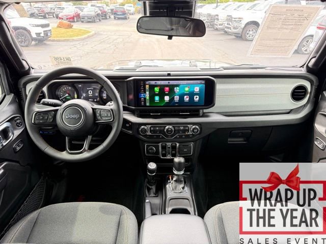 Used 2024 Jeep Wrangler Unlimited w/ Convenience Group image 32