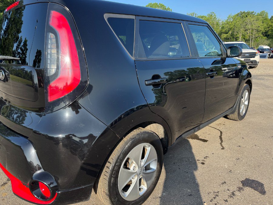 Used 2014 Kia Soul FWD image 11