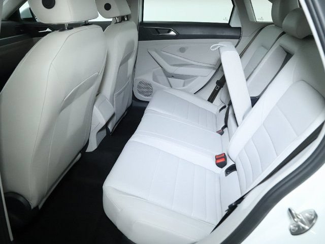 Used 2024 Volkswagen Jetta SE w/ Panoramic Sunroof Package FWD image 14