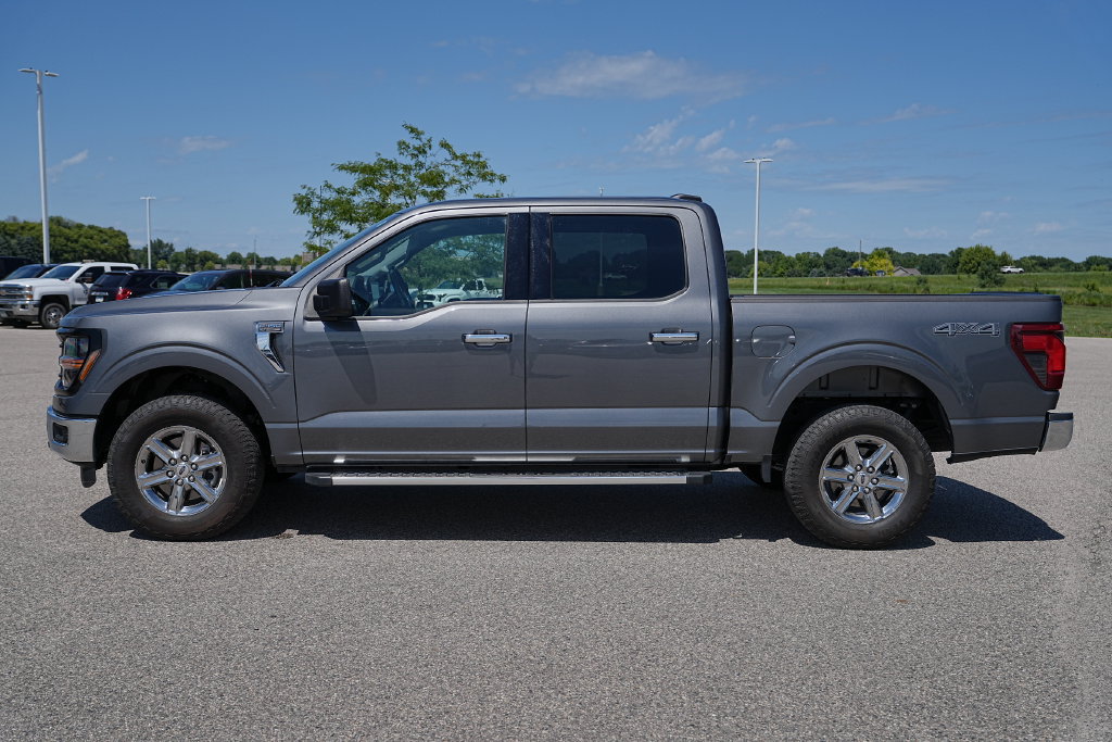 Used 2025 Ford F150 XLT w/ Equipment Group 301A Standard AWD/4WD image 11