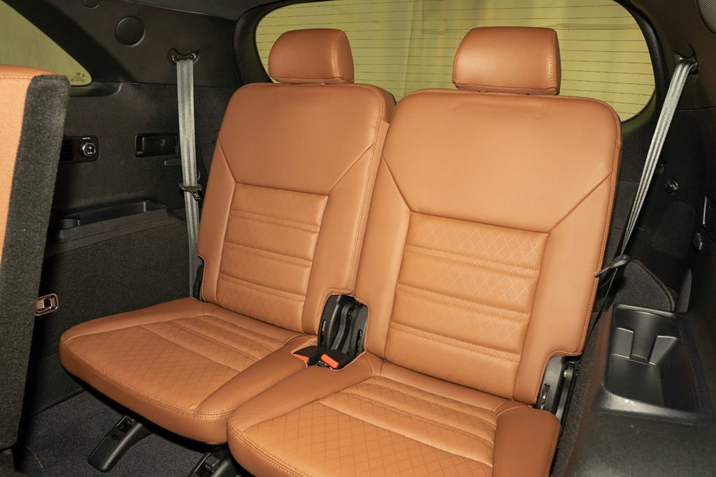 Used 2019 Kia Sorento SX image 11