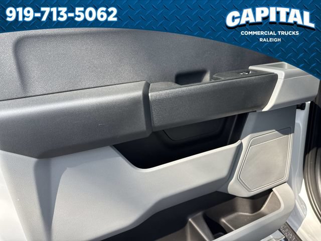 New 2026 Ford F550 4x4 Crew Cab image 19