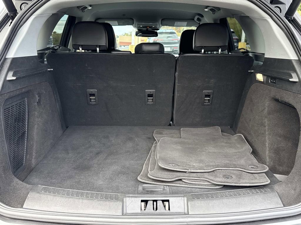 Used 2022 Lincoln Corsair AWD w/ Equipment Group 101A image 21