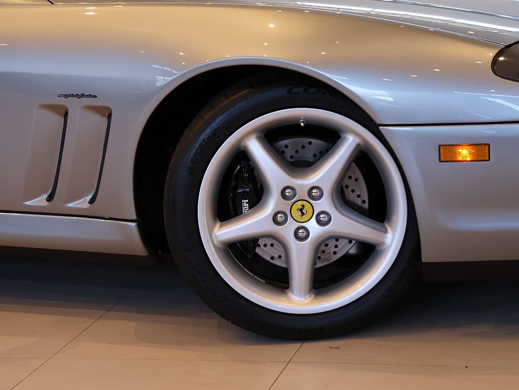Used 1999 Ferrari 550 Maranello Coupe RWD image 8
