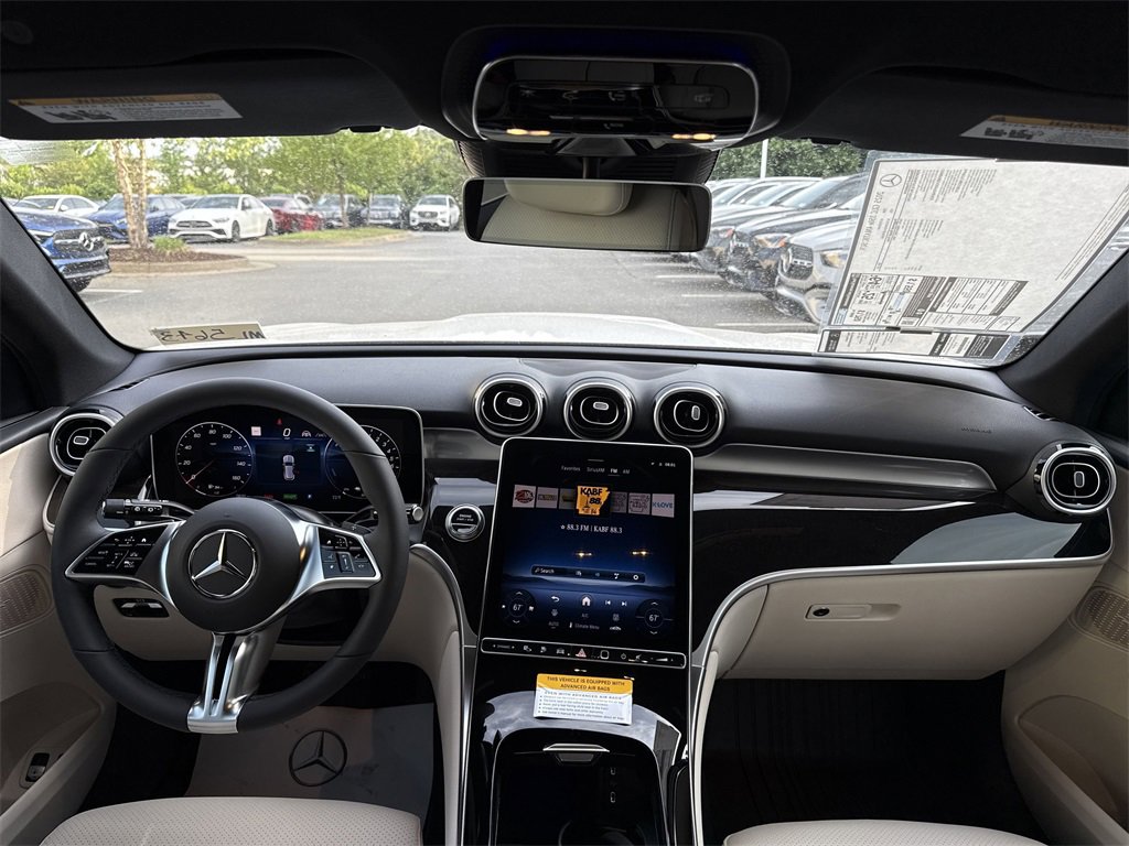 New 2025 Mercedes-Benz GLC 350e 4MATIC image 23