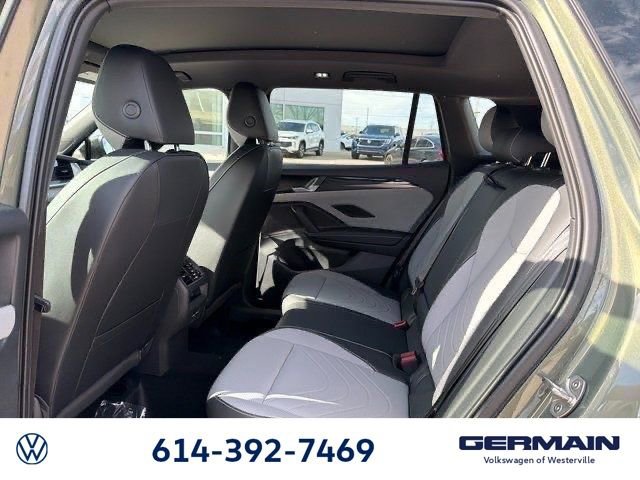 New 2026 Volkswagen Tiguan SE R-Line image 25