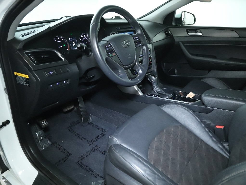 Used 2017 Hyundai Sonata Sport w/ Value Edition Package 02 FWD image 17