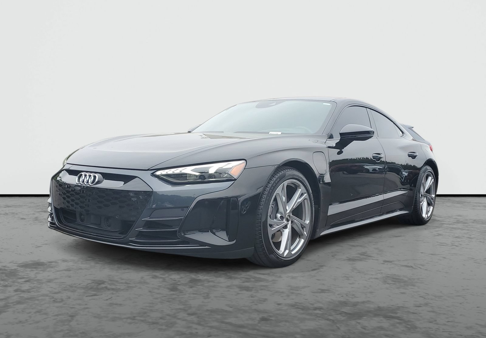 Used 2023 Audi e-tron GT Premium Plus AWD/4WD image 2