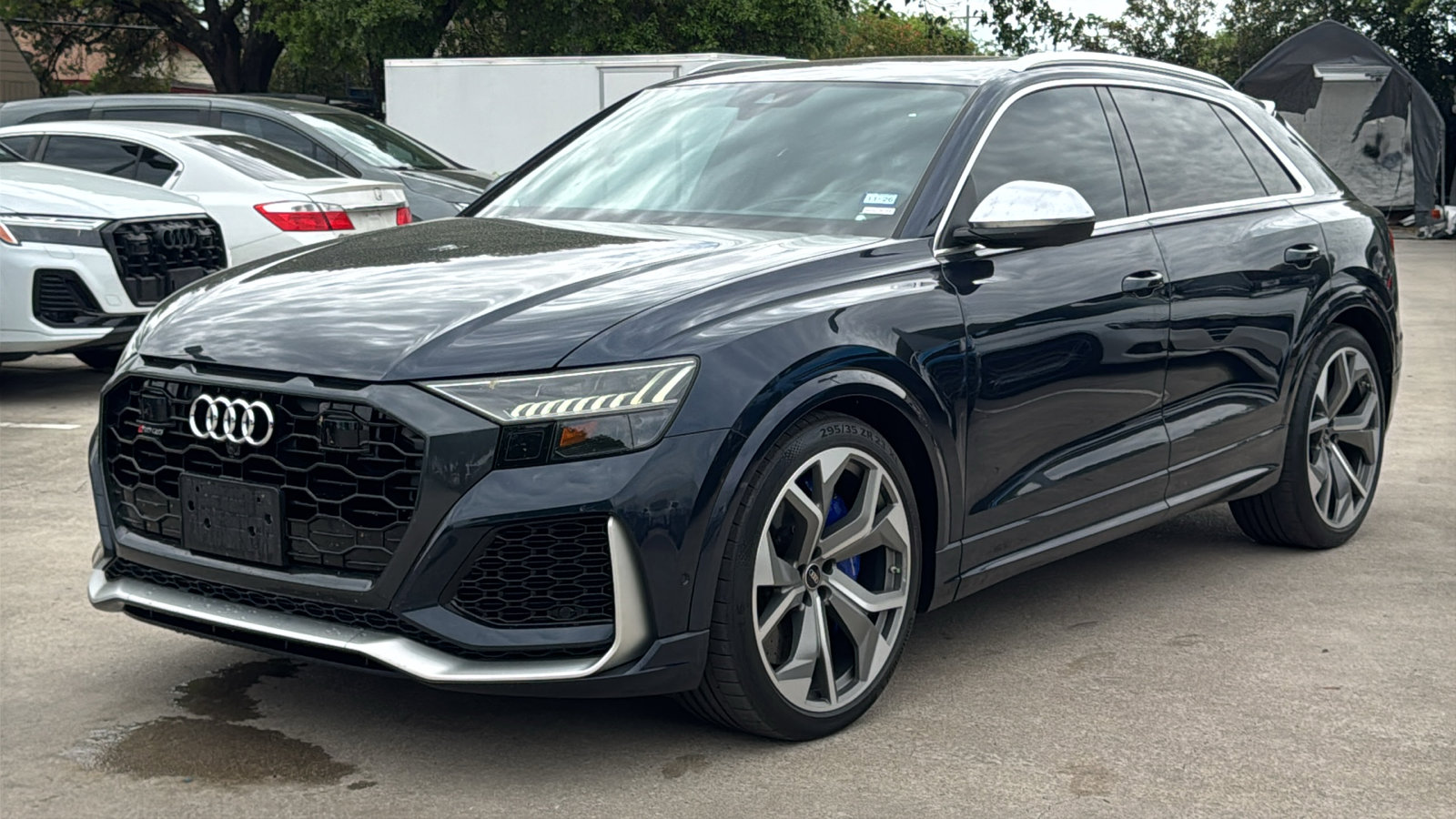 Used 2023 Audi RS Q8 w/ Executive Package AWD/4WD image 3