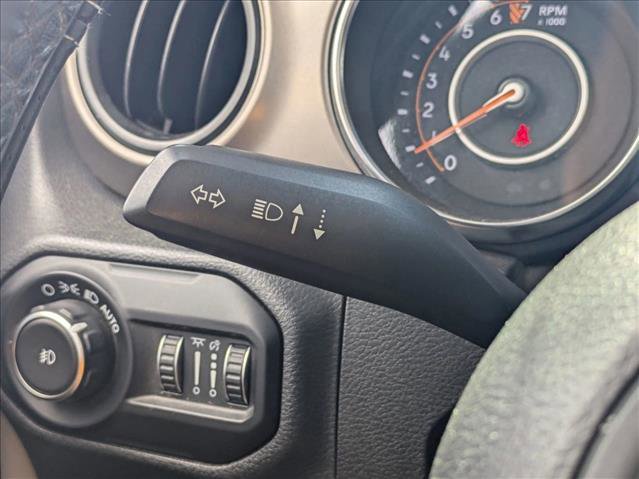 Used 2020 Jeep Wrangler Sport AWD/4WD image 12