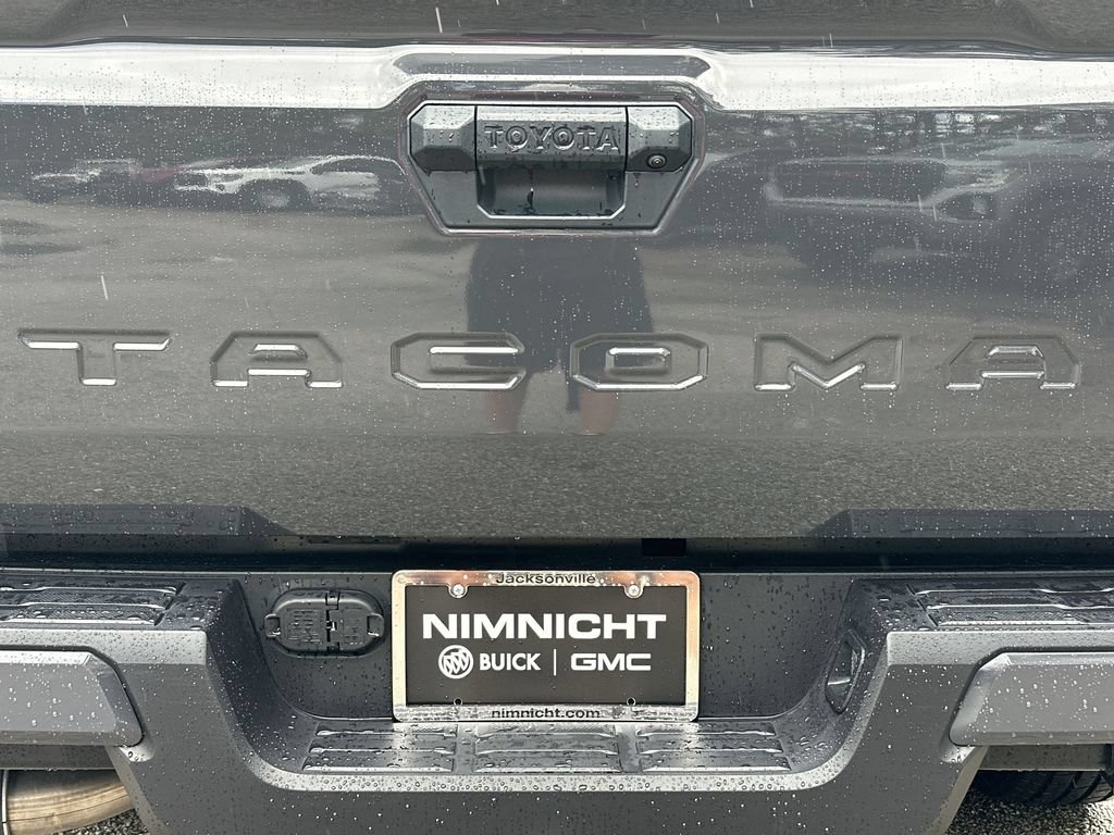 Used 2025 Toyota Tacoma SR5 RWD image 30