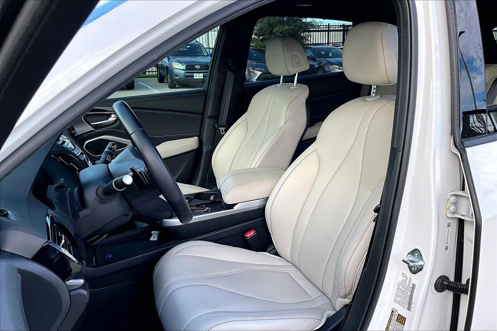 Used 2025 Acura RDX SH-AWD image 29
