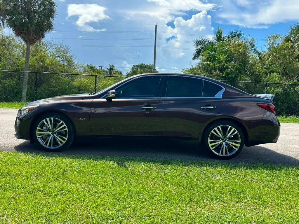 Used 2018 INFINITI Q50 Luxe AWD/4WD image 7