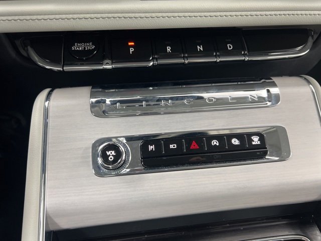 Certified 2025 Lincoln Aviator Reserve w/ Illumination Package image 20