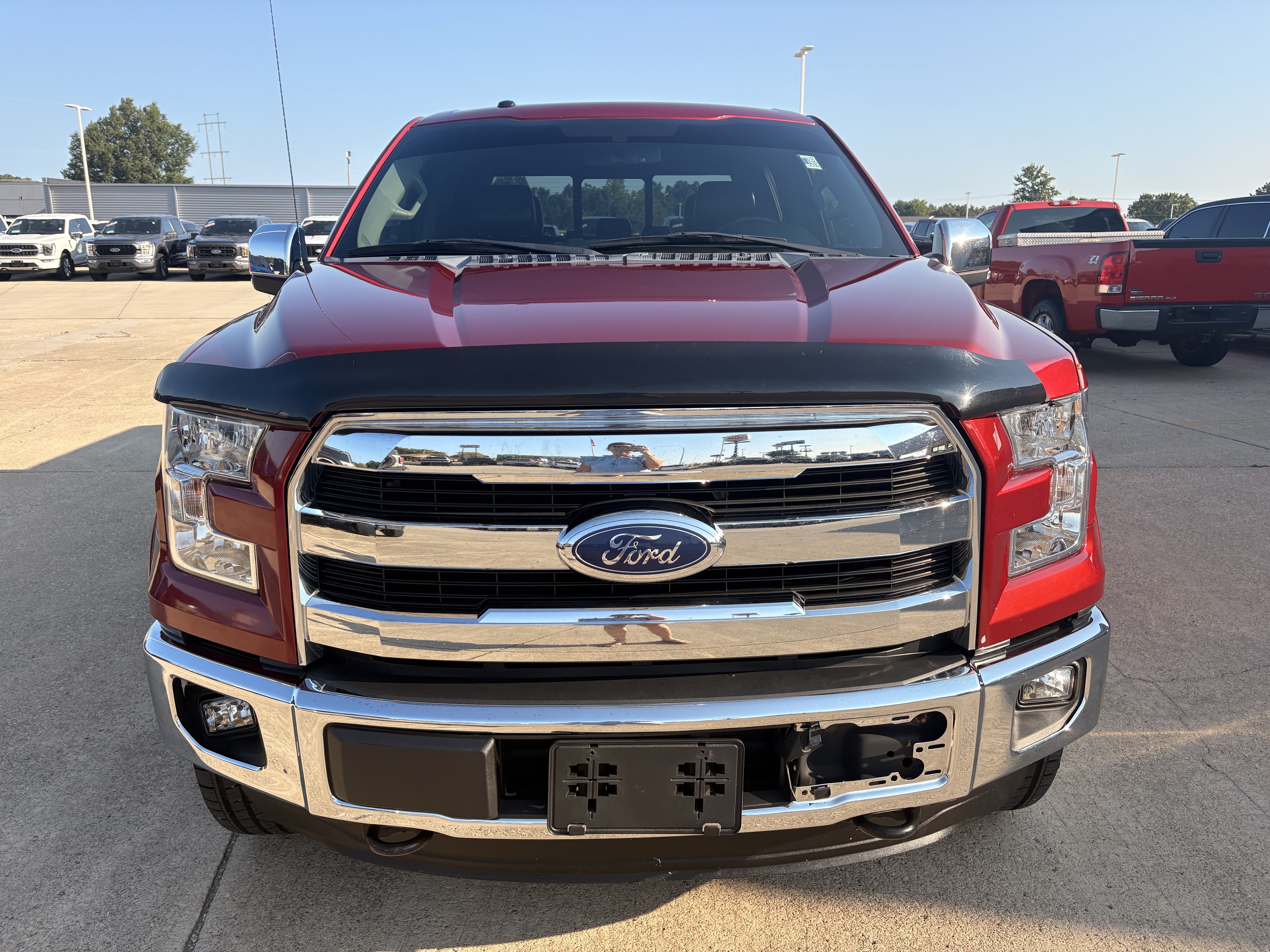 Used 2015 Ford F150 Lariat w/ Equipment Group 501A Mid AWD/4WD image 2
