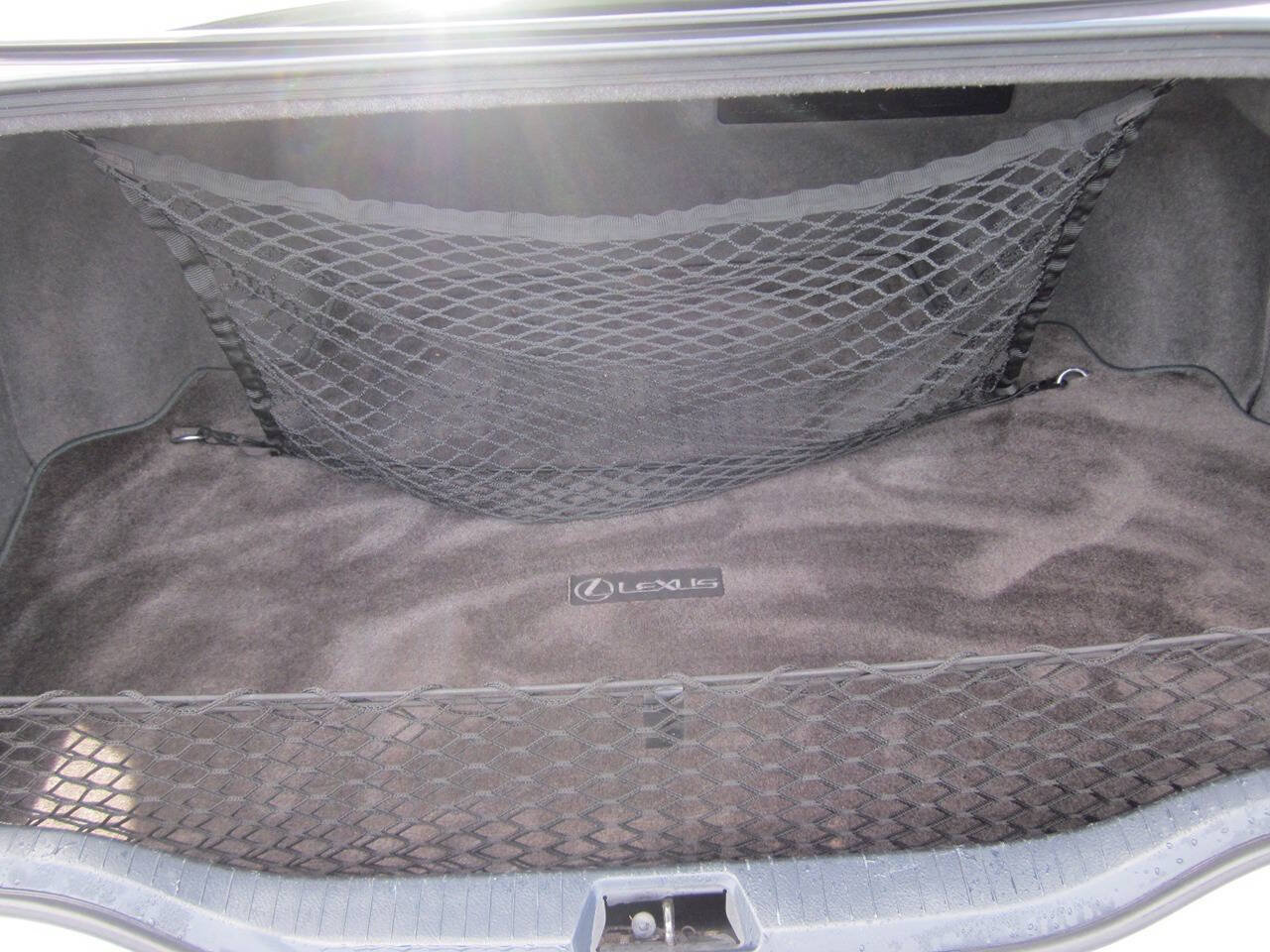 Used 2004 Lexus LS 430 RWD image 13