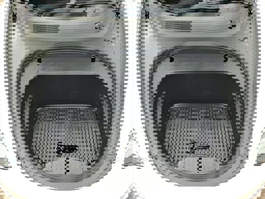 Used 2021 Tesla Model 3 Standard Range Plus image 23