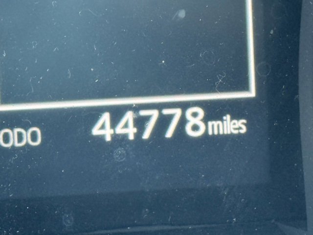 Used 2024 Toyota Camry SE image 23