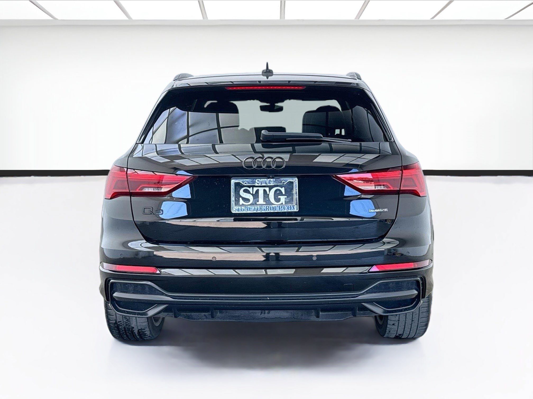 Used 2022 Audi Q3 2.0T Premium Plus w/ Premium Plus Package AWD/4WD image 5