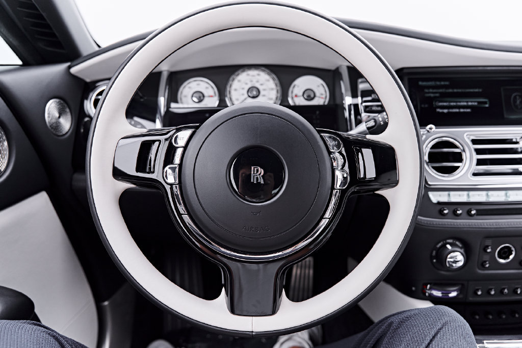 Used 2020 Rolls-Royce Wraith RWD image 58