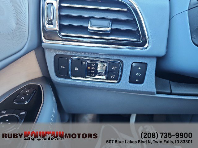 Used 2022 Lincoln Navigator L Black Label image 16