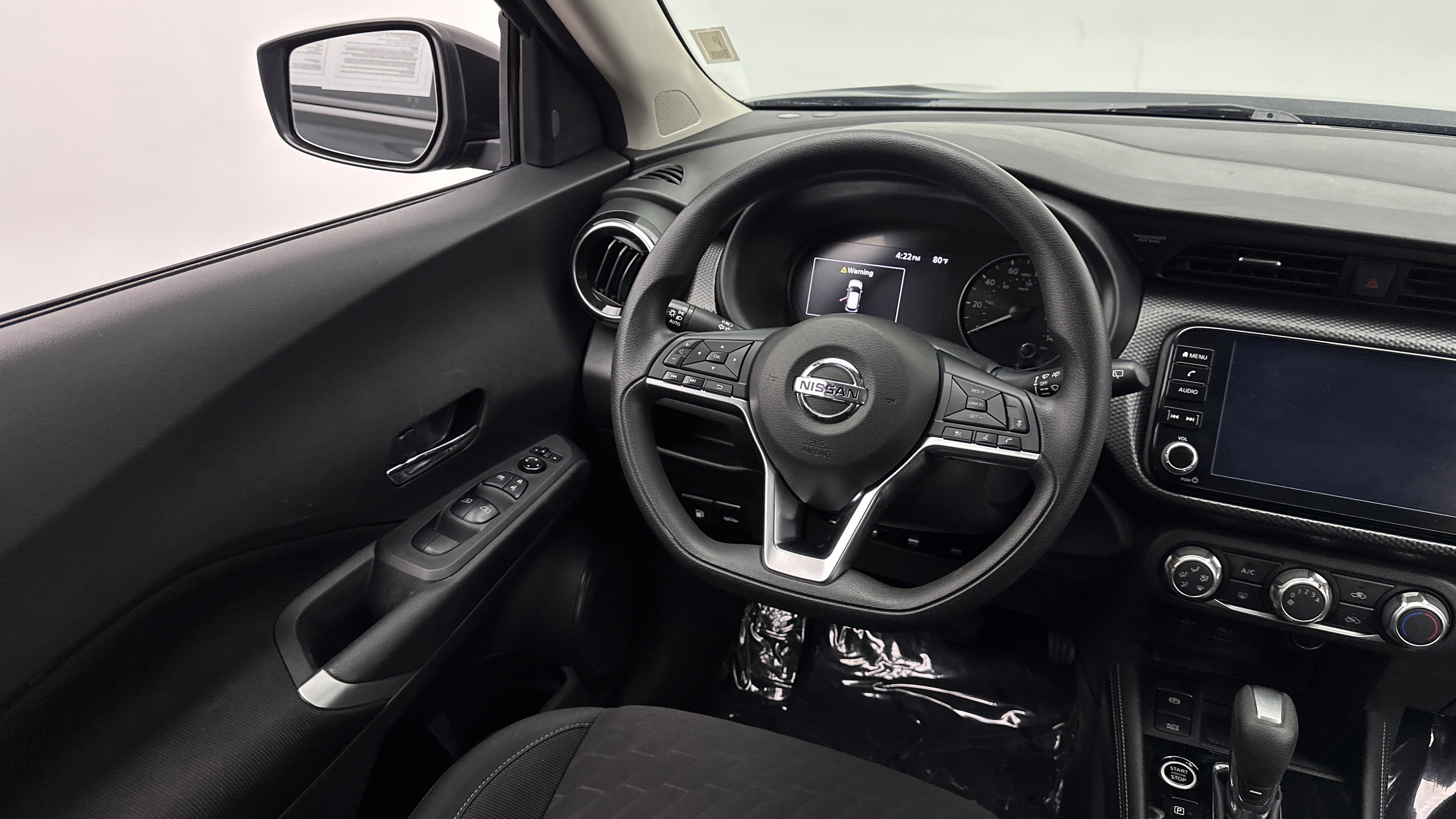 Used 2023 Nissan Kicks SV FWD image 25