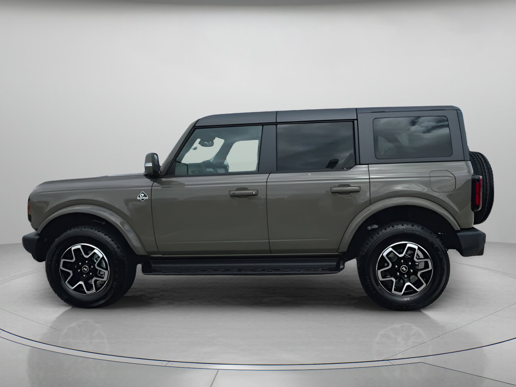 New 2025 Ford Bronco Outer Banks image 17