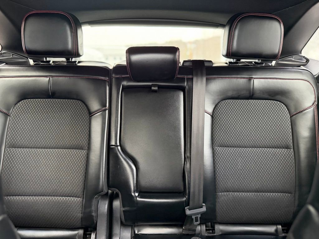 Used 2025 Ford Escape ST-Line Select image 23