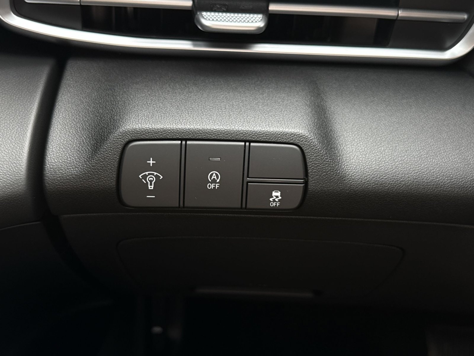 New 2026 Hyundai Elantra SE FWD image 22