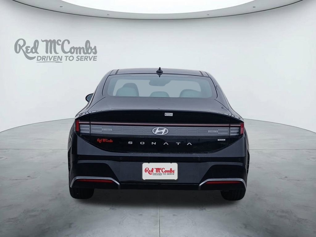 New 2025 Hyundai Sonata Limited FWD image 4