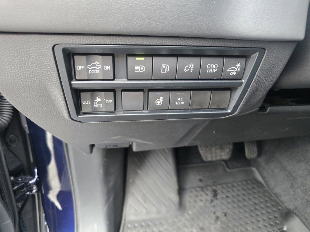 Used 2024 Toyota Tundra Platinum image 23